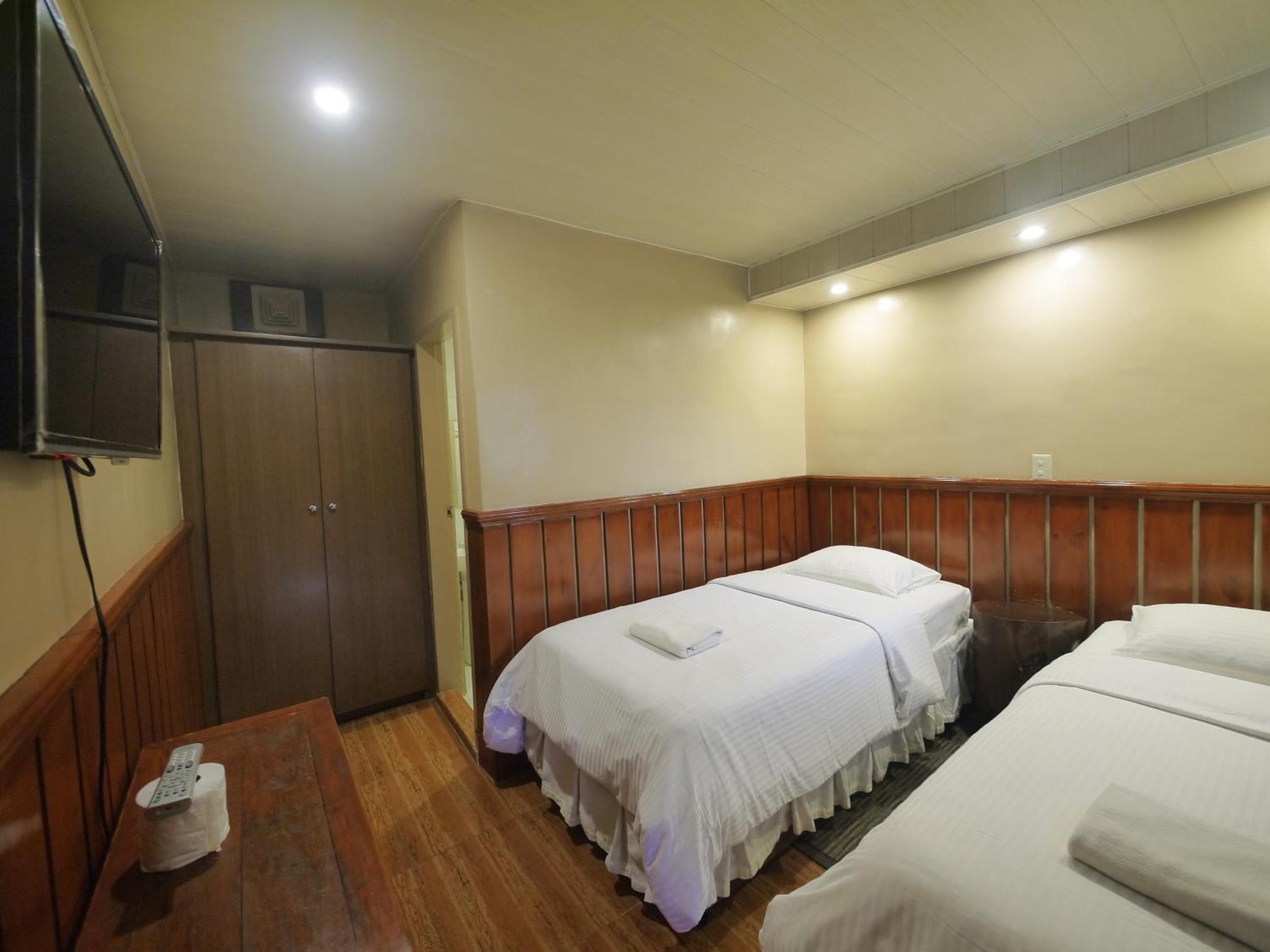 Mountain Lodge&Restaurant Baguio City Extérieur photo