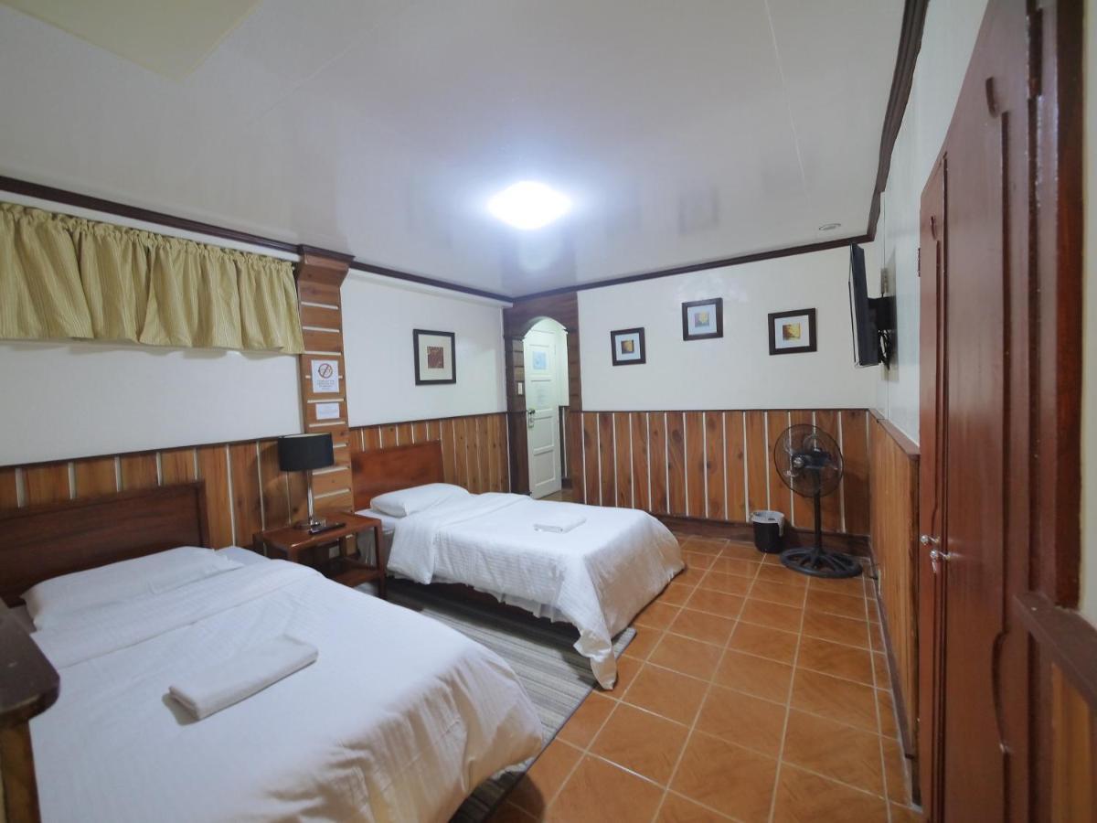 Mountain Lodge&Restaurant Baguio City Extérieur photo